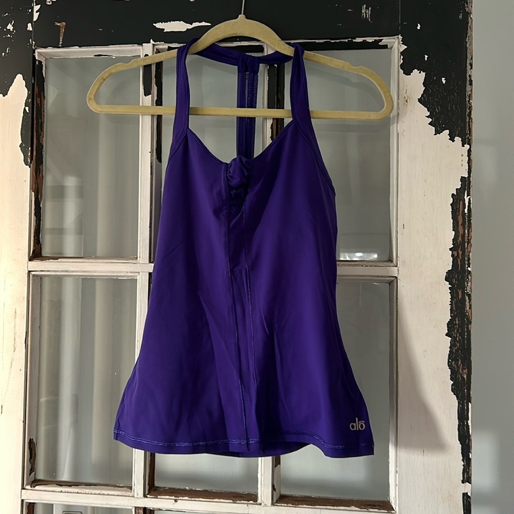 NWOT, Alo tank top with built in bra